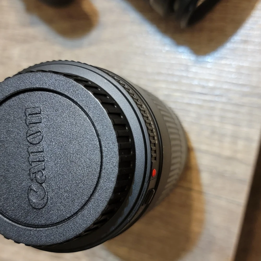 Canon EOS Rebel T5 - Picture 5 of 11